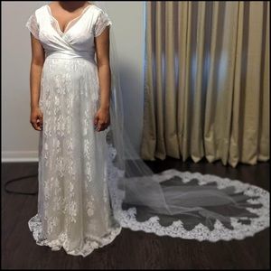 Maternity wedding dress